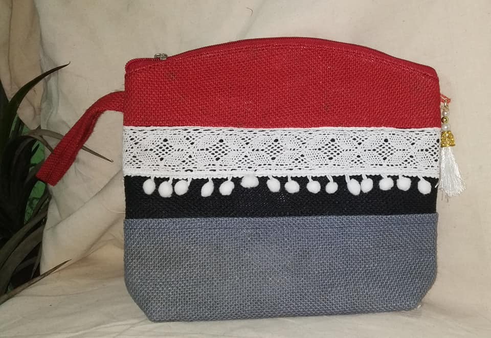  Karukaz Multicolor Handmade Jute LADIES Hand Bag 