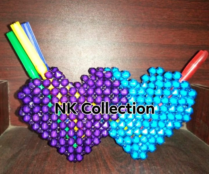  Double Love Shape Pen Holder 