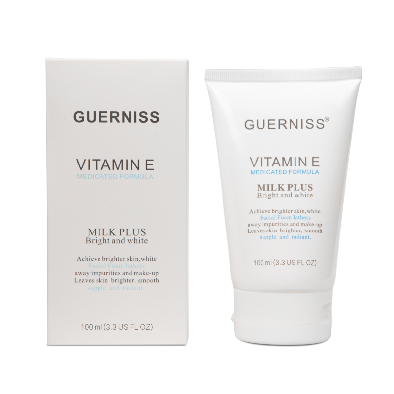  Guerniss Vitamin E Milk Plus Face Wash 