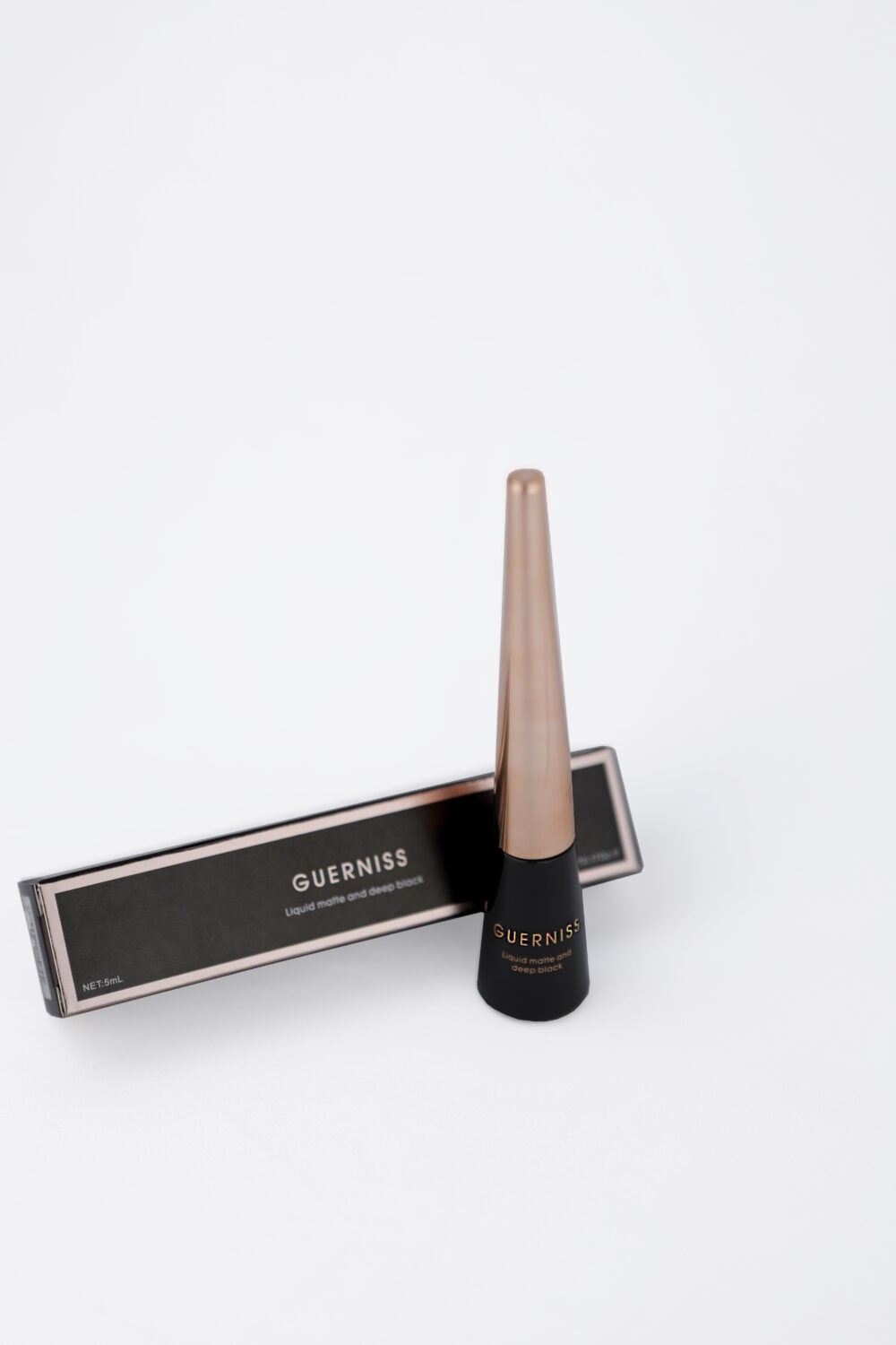  Semi Matte Black Eyeliner 