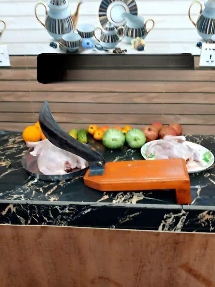  Smart Standing Folding Boti Cutter 