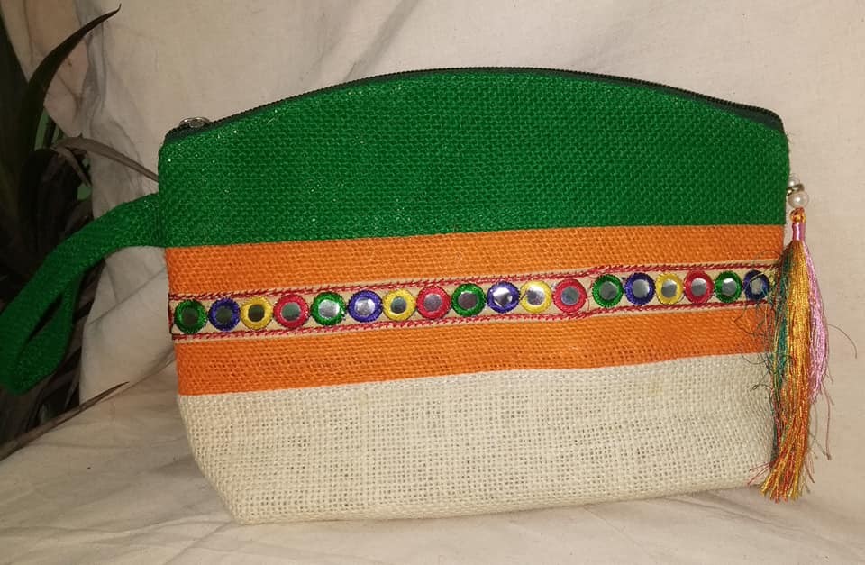 Karukaz Multicolor Handmade Jute LADIES Hand Bag 
