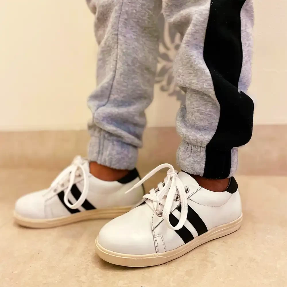  KIDS WHITE SNEAKER 